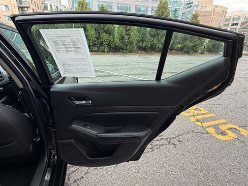 Used 2019 Nissan Altima 2.5 SV AWD/4WD image 24