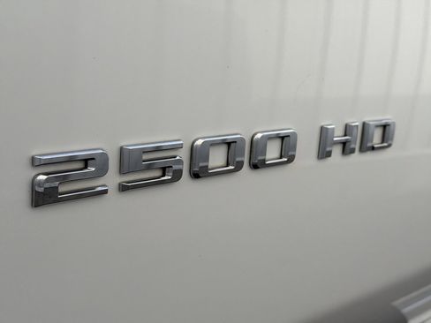 Used 2020 Chevrolet Silverado 2500 High Country w/ Technology Package image 25