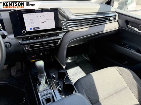 Used 2026 Toyota Camry LE FWD image 18