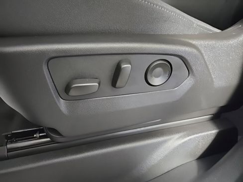 New 2025 Chevrolet Silverado 1500 RST image 15