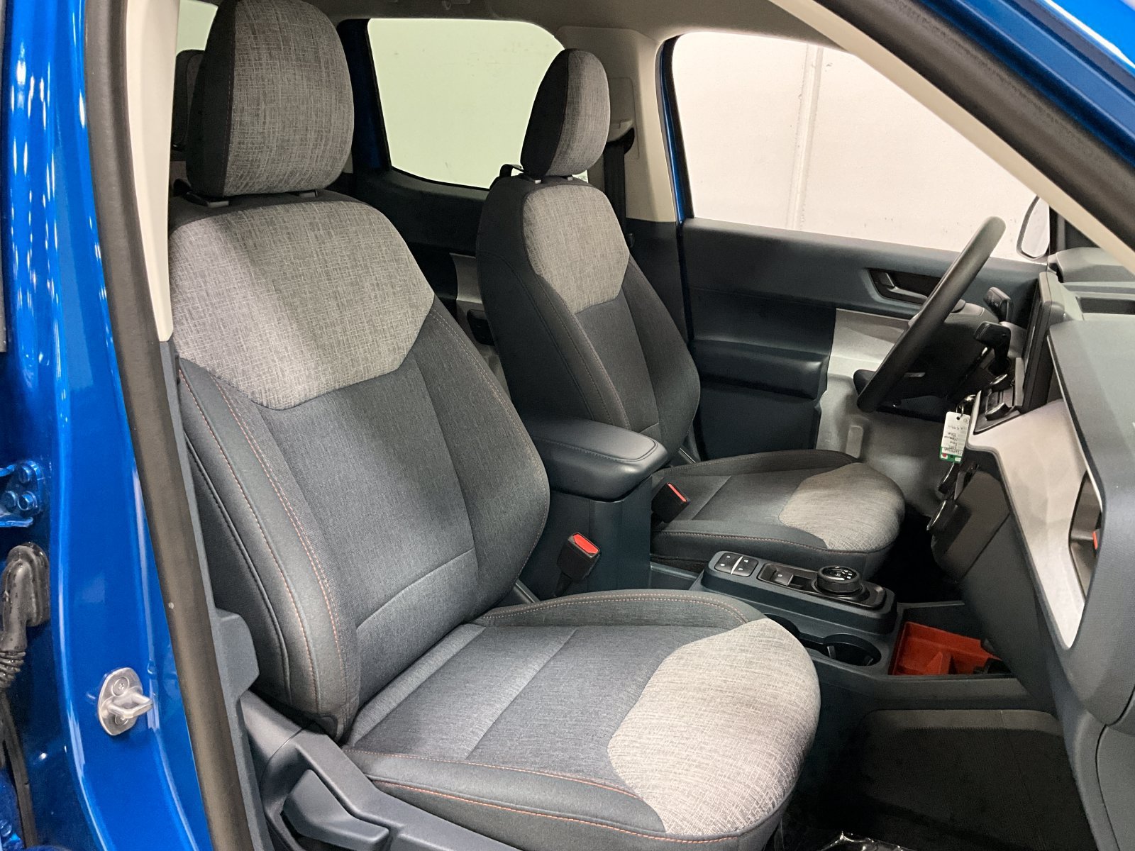 Used 2022 Ford Maverick XLT FWD image 9