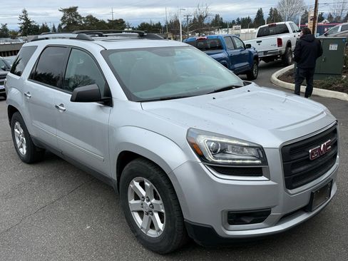 Used 2016 GMC Acadia SLE image 2