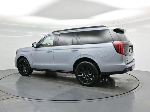 New 2025 Ford Expedition Platinum w/ Stealth Appearance Package AWD/4WD image 6