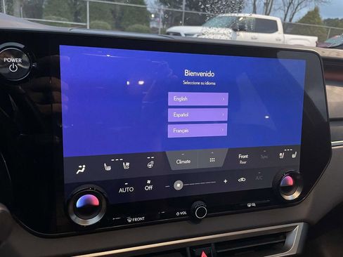 Used 2024 Lexus RX 350 image 39