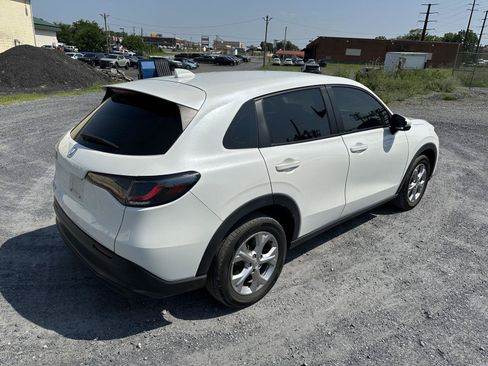 Certified 2024 Honda HR-V LX image 8