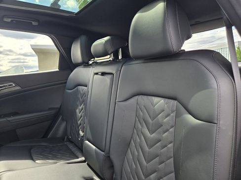 Certified 2023 Kia Sportage X-Line w/ X-Line Premium Package AWD/4WD image 17