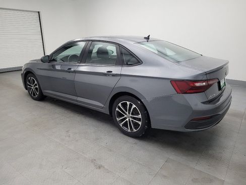 Used 2023 Volkswagen Jetta Sport image 3