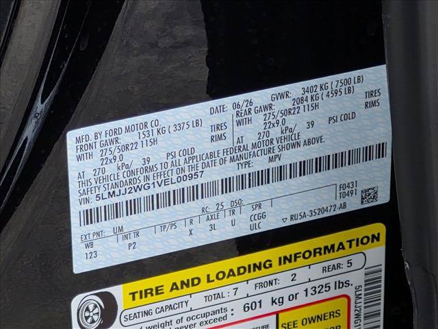 New 2027 Lincoln Navigator Reserve w/ Jet Appearance Package RWD image 17