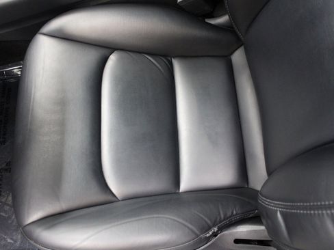 Used 2019 Tesla Model 3 Mid Range image 15