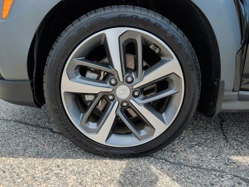 Used 2019 Hyundai Kona Ultimate FWD image 34