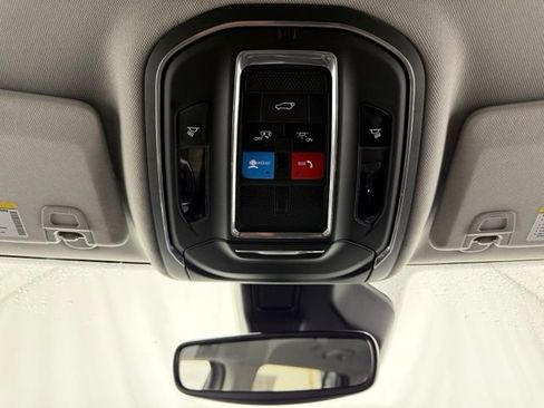 Used 2021 Jeep Grand Cherokee L Laredo w/ Luxury Tech Group I AWD/4WD image 45