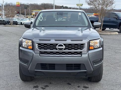 Used 2025 Nissan Frontier SV image 22