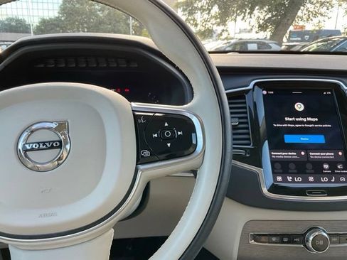 Certified 2023 Volvo XC90 B5 Plus AWD/4WD image 15