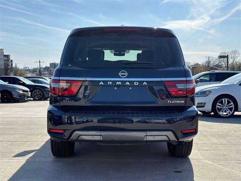 Used 2021 Nissan Armada Platinum w/ Captain's Chairs Package image 10