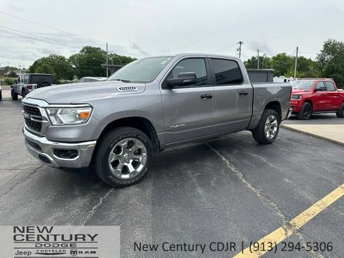 Used 2023 RAM 1500 Big Horn AWD/4WD image 1