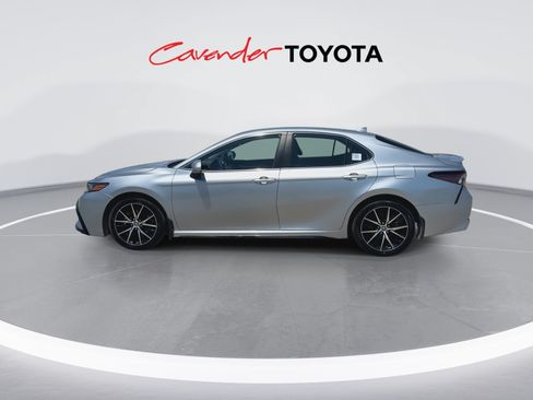 Certified 2023 Toyota Camry SE FWD image 5