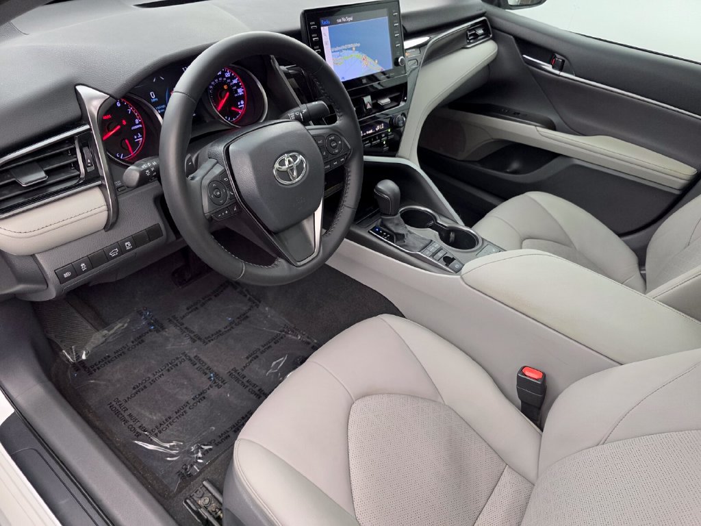 Used 2021 Toyota Camry XSE w/ Navigation Package FWD image 10
