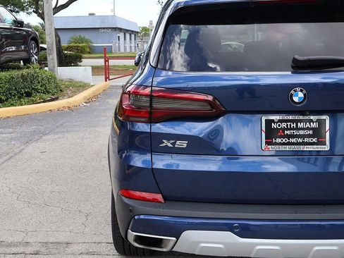 Used 2021 BMW X5 xDrive40i w/ Convenience Package AWD/4WD image 16