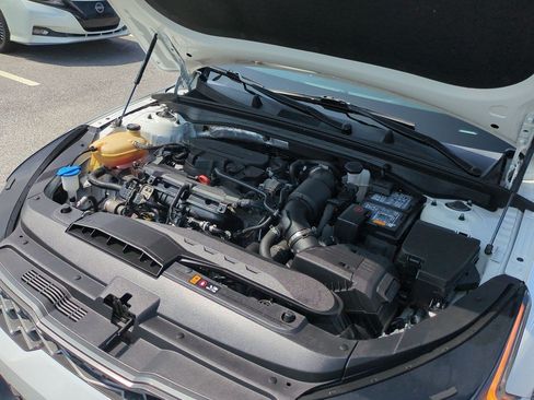 Used 2022 Kia K5 GT-Line AWD/4WD image 43