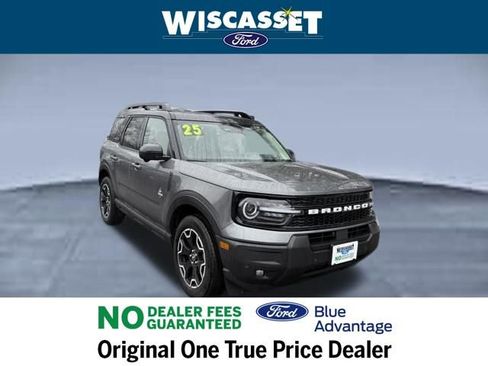 Used 2025 Ford Bronco Sport Outer Banks w/ Outer Banks Tech Package+ image 26