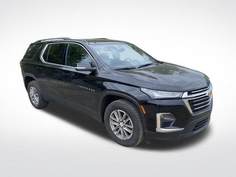 Used 2023 Chevrolet Traverse LT FWD image 9