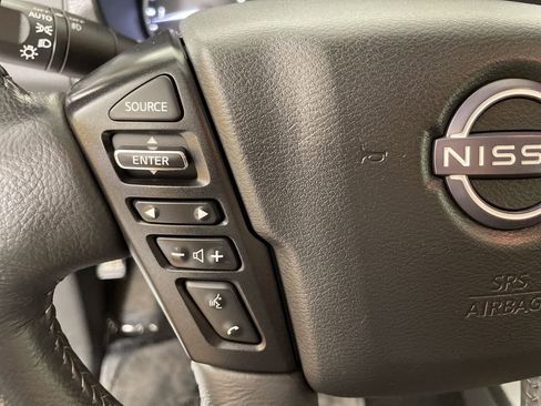 Used 2024 Nissan Frontier SV w/ SV Convenience Package image 20