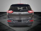 Used 2015 Jeep Cherokee Latitude image 5