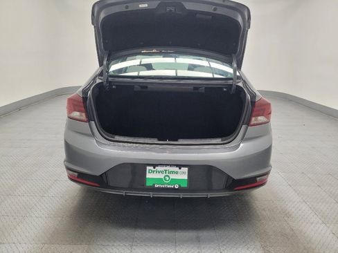 Used 2019 Hyundai Elantra SEL image 29