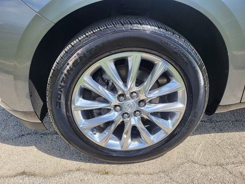 Used 2018 Buick Enclave Premium w/ Trailering Package AWD/4WD image 29