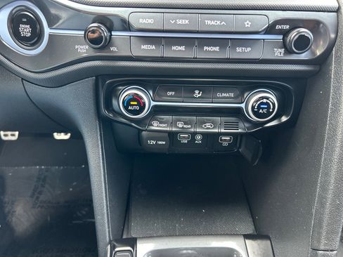 Used 2020 Hyundai Veloster N FWD image 26