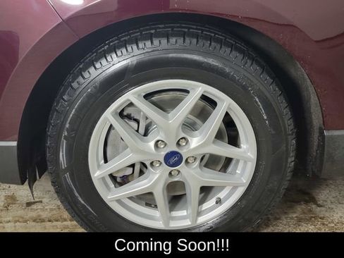 Used 2022 Ford Edge SEL w/ Convenience Package image 10