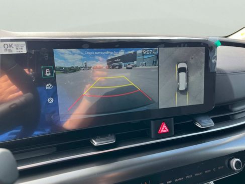 New 2026 Kia Carnival SX Prestige image 37