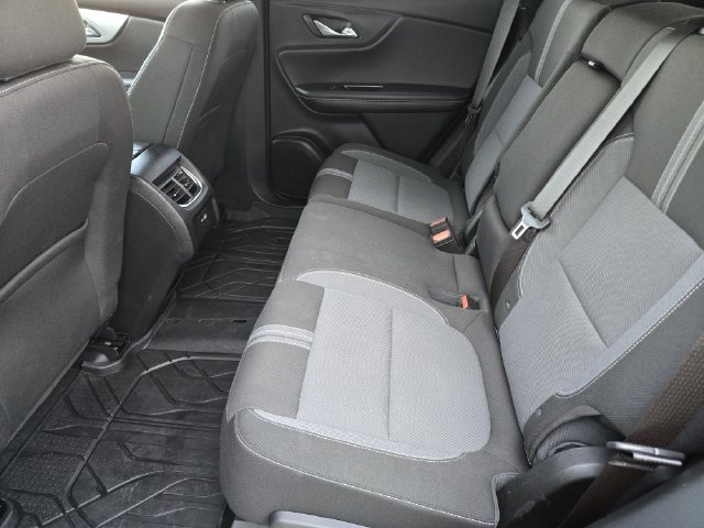Used 2024 Chevrolet Blazer LT w/ Convenience Package FWD image 29