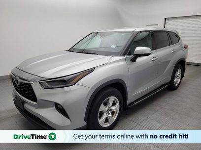 Used 2021 Toyota Highlander LE