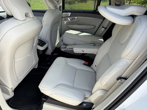 New 2026 Volvo XC90 B6 Ultra w/ Lounge Package AWD/4WD image 21