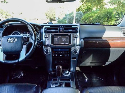Used 2015 Toyota 4Runner Limited image 16