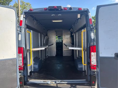 Used 2021 RAM ProMaster 3500 FWD image 11