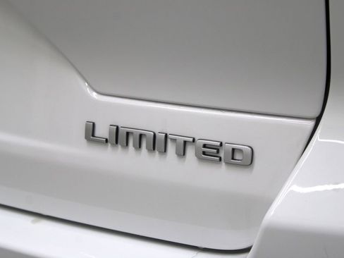 New 2026 Jeep Grand Cherokee Limited image 37