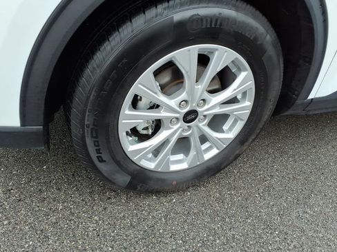 Used 2023 Ford Escape Active w/ Tech Pack #1 AWD/4WD image 5