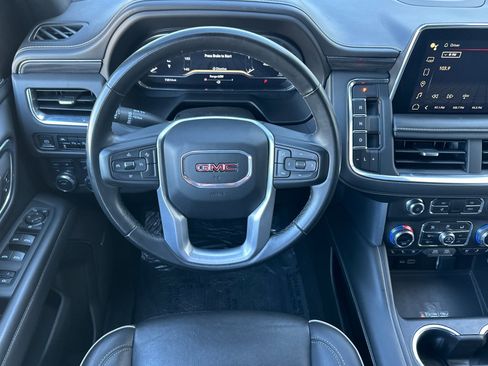 Used 2023 GMC Yukon SLT image 14