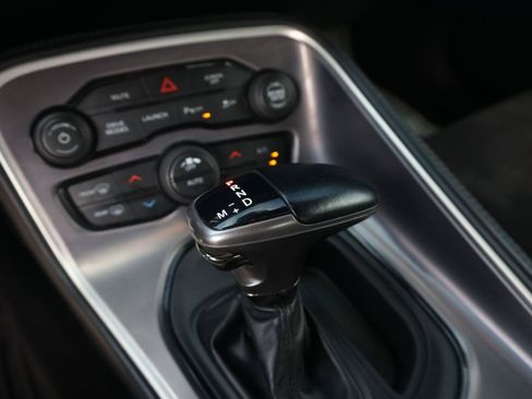 Used 2020 Dodge Challenger R/T Scat Pack RWD image 12