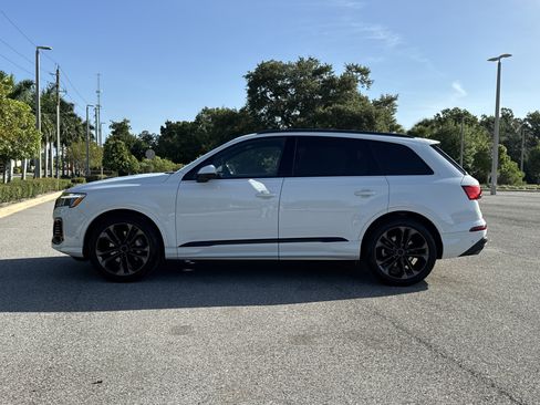 Used 2026 Audi Q7 3.0T Premium Plus w/ Premium Plus Package AWD/4WD image 7