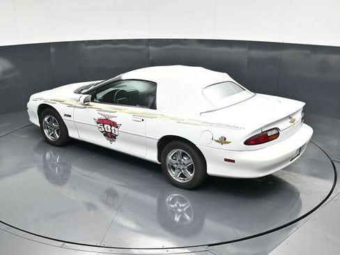 Used 1999 Chevrolet Camaro Z28 RWD image 35