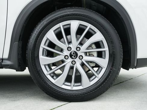 Used 2025 INFINITI QX50 Luxe image 26