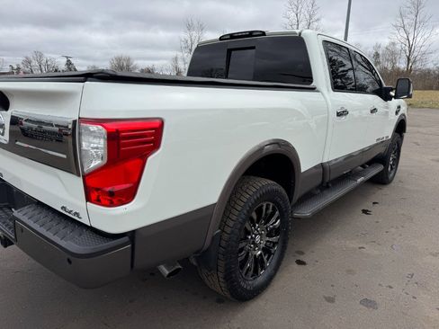 Used 2016 Nissan Titan Platinum Reserve image 11
