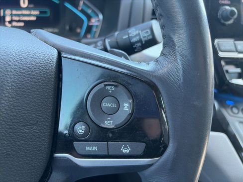 Used 2018 Honda Odyssey Elite image 18