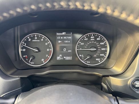 Used 2025 Subaru Forester Limited image 33