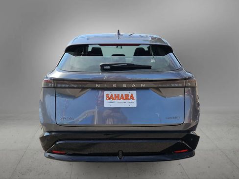 Used 2023 Nissan Ariya FWD image 8