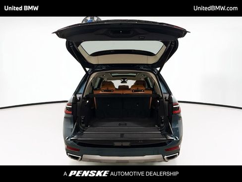 Certified 2025 BMW X7 xDrive40i image 15