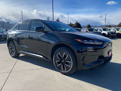 New 2026 Subaru Solterra Premium image 7